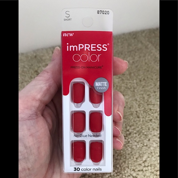 imPRESS Accessories - 🆕🔥GEL NAILS BY IMPRESS BEAUTIFUL MATTE SEXY DEEP RED COLORED NO GLUE NEEDEDNWT